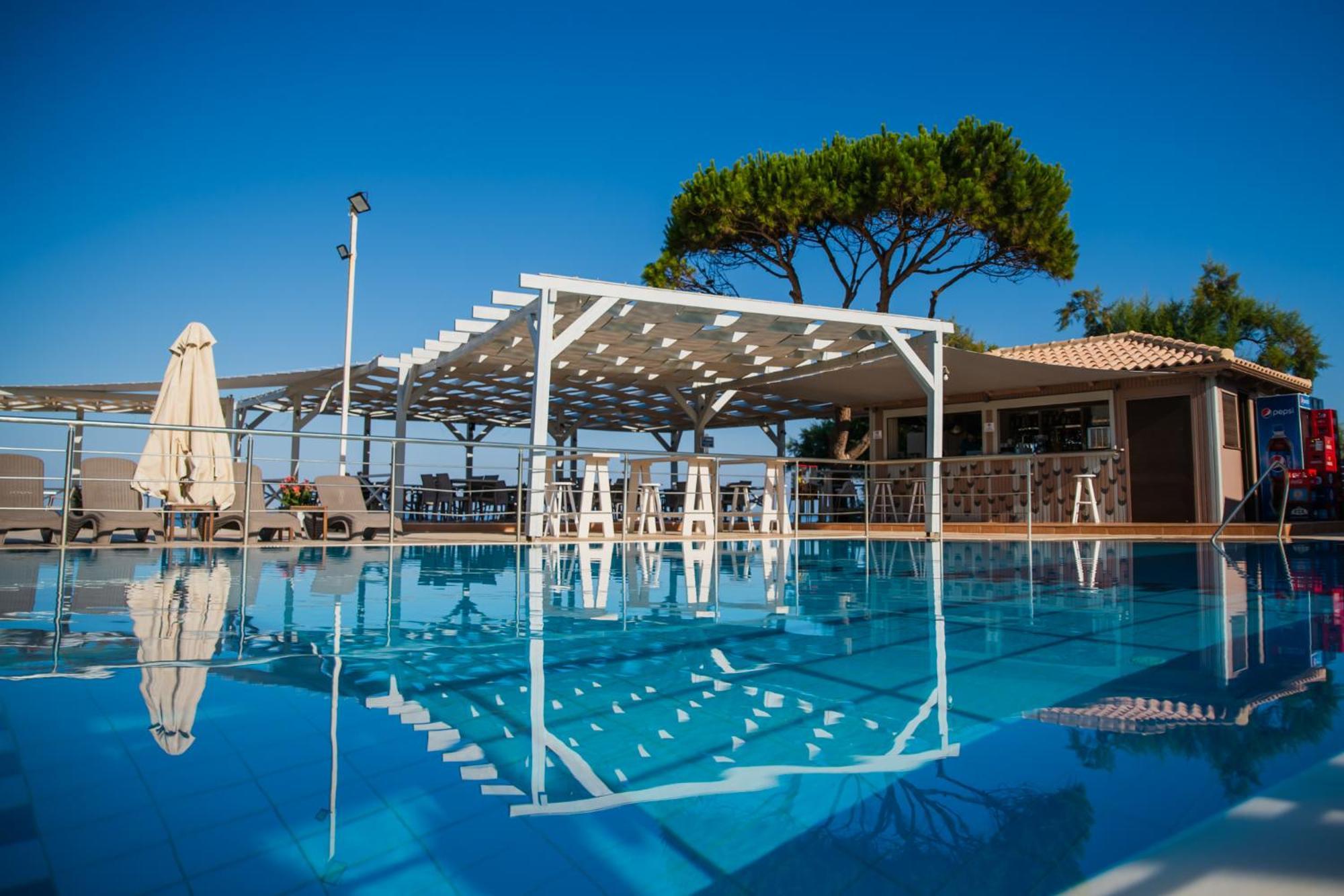 Mesogeios Hotel Marathopoli Exteriér fotografie